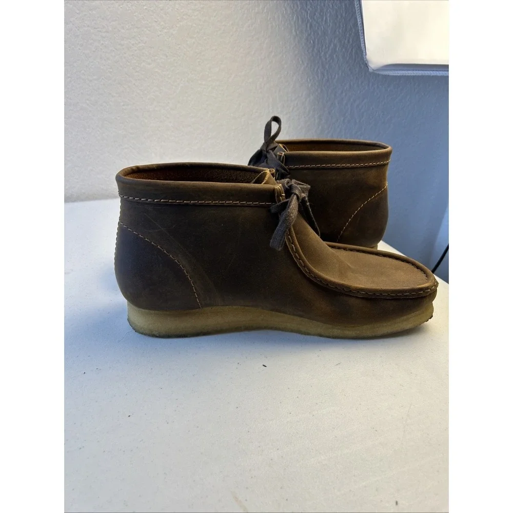 Mens Clarks Wallabee Boot - Beeswax Color, Leather, Size 11.5